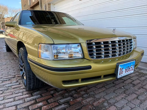 Photo 1 of 33 of 1999 Cadillac DeVille Limousine