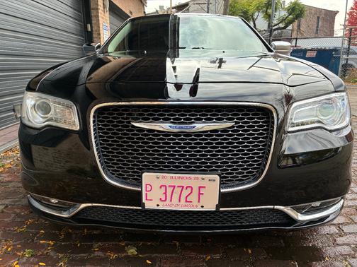 2019 Chrysler 300 Limited