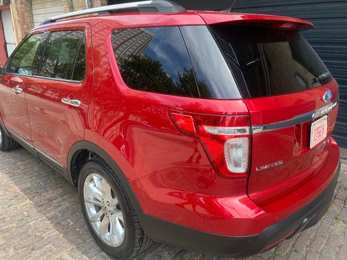 2011 Ford Explorer Limited
