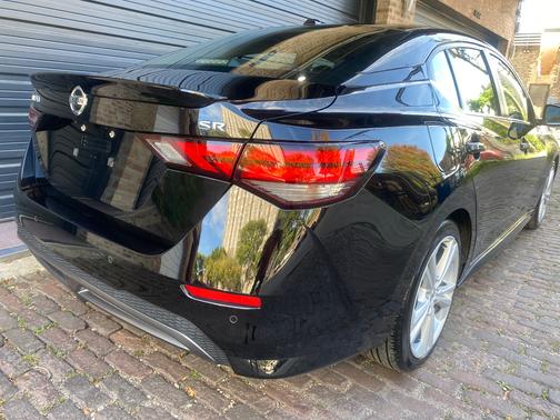2020 Nissan Sentra SR