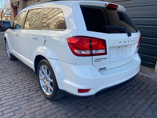 2011 Dodge Journey Mainstreet