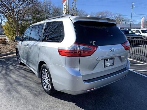 2020 Toyota Sienna Limited