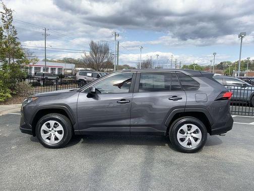 Magnetic Gray Metallic 2022 Toyota RAV4 LE