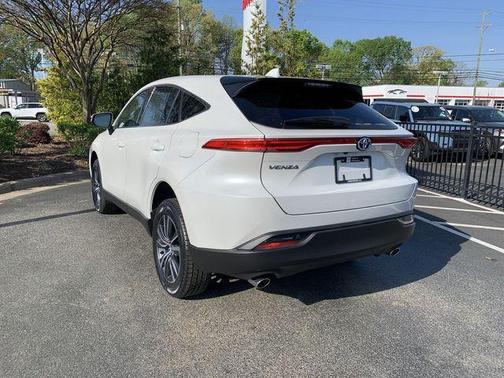 Wind Chill Prl 2023 Toyota Venza LE