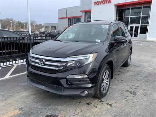 2016 Honda Pilot EX-L w/ Navigation