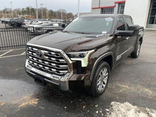 2024 Toyota Tundra Hybrid 1794 Edition