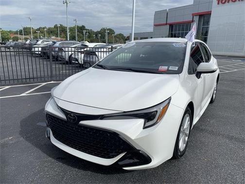 2024 Toyota Corolla Hatchback SE
