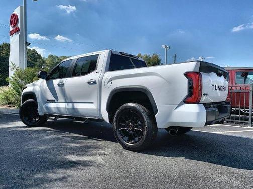 Ice Cap 2024 Toyota Tundra SR5