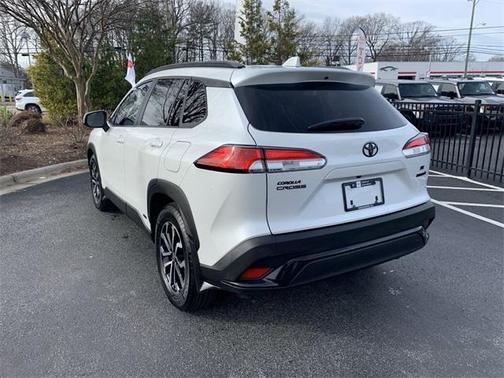 2024 Toyota Corolla Cross Hybrid SE