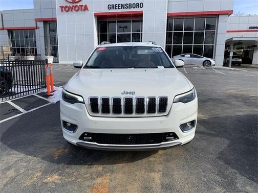 2019 Jeep Cherokee Overland