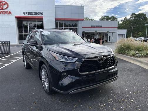 2022 Toyota Highlander Platinum
