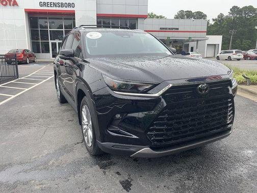Midnight Black Metallic 2024 Toyota Grand Highlander Platinum