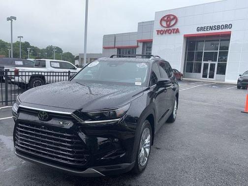 Midnight Black Metallic 2024 Toyota Grand Highlander Platinum