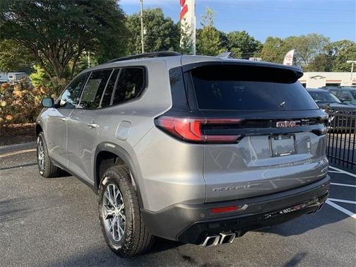 2024 GMC Acadia AT4