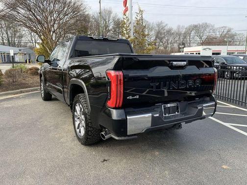 2022 Toyota Tundra Hybrid 1794 Edition
