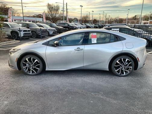 2025 Toyota Prius Plug-In Hybrid XSE PREMIUM