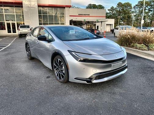 2025 Toyota Prius Plug-In Hybrid XSE PREMIUM