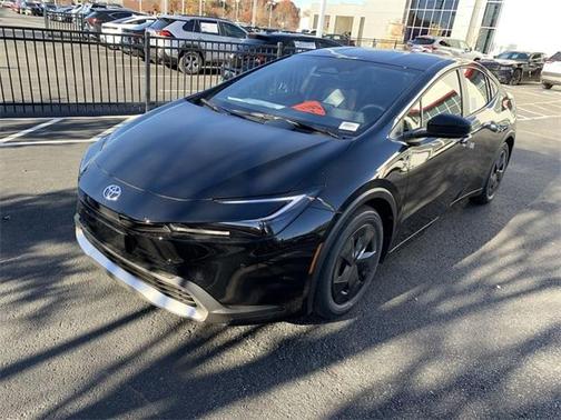 2026 Toyota Prius Plug-In Hybrid SE