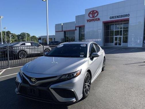 Celestial Silver Metallic 2024 Toyota Camry SE