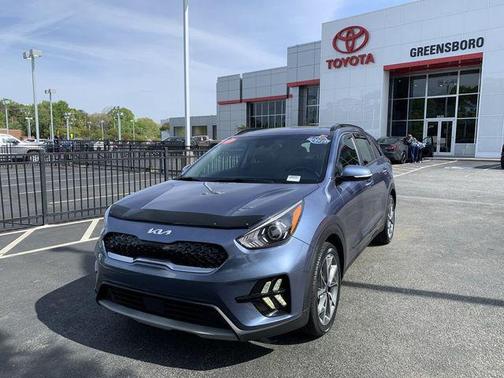 Horizon Blue 2022 Kia Niro Touring SE