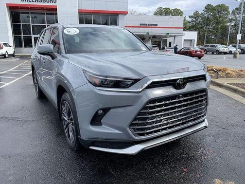 Cement 2026 Toyota Grand Highlander Hybrid MAX HYBRID MAX