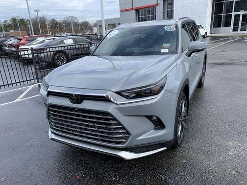 Cement 2026 Toyota Grand Highlander Hybrid MAX HYBRID MAX