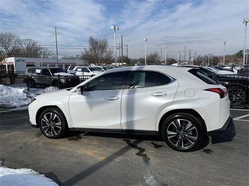 2025 Lexus UX 300h 300H