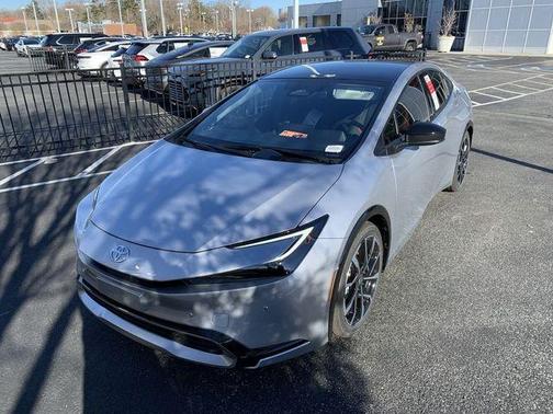 2025 Toyota Prius Plug-In Hybrid XSE PREMIUM