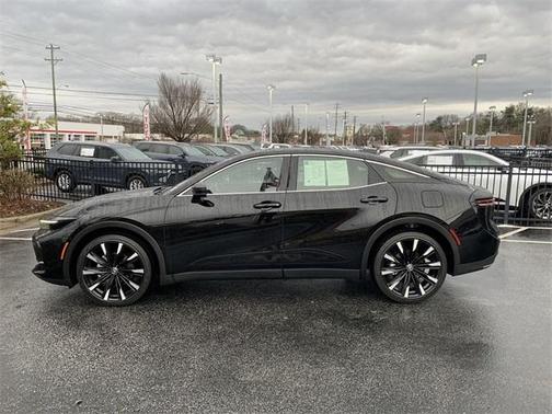 2023 Toyota Crown Platinum