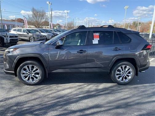 2025 Toyota RAV4 XLE Premium