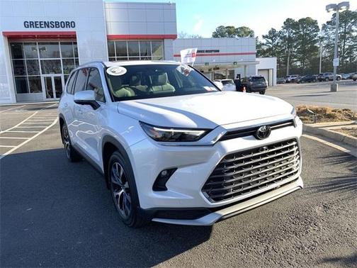 2026 Toyota Highlander Hybrid Limited