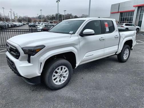 2025 Toyota Tacoma SR5
