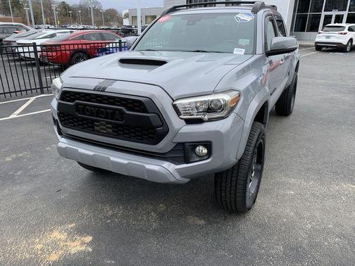 2018 Toyota Tacoma TRD Sport