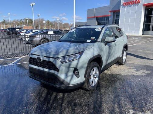2021 Toyota RAV4 XLE