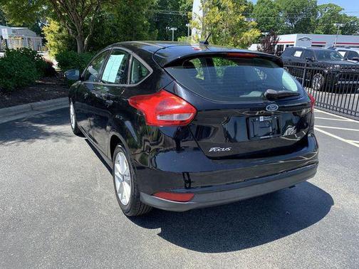 Shadow Black 2016 Ford Focus SE