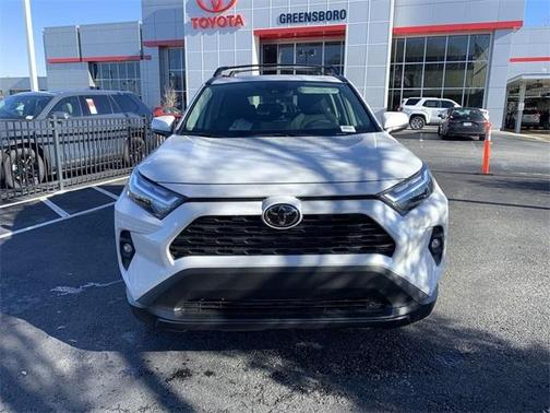 2025 Toyota RAV4 XLE Premium