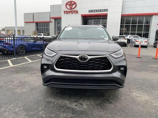 2024 Toyota Highlander XLE