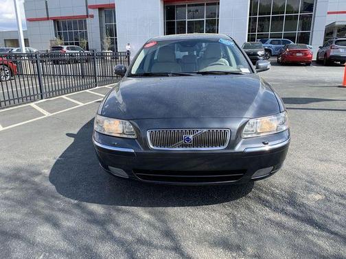 Sonic Blue Metallic 2007 Volvo V70 2.5T