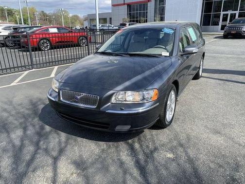 Barents Blue 2007 Volvo V70 2.5T
