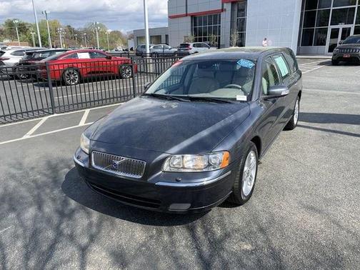 Barents Blue 2007 Volvo V70 2.5T