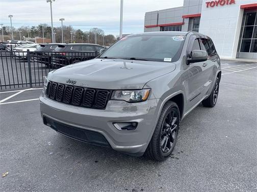 2020 Jeep Grand Cherokee Altitude