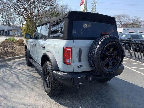 2024 Ford Bronco Black Diamond