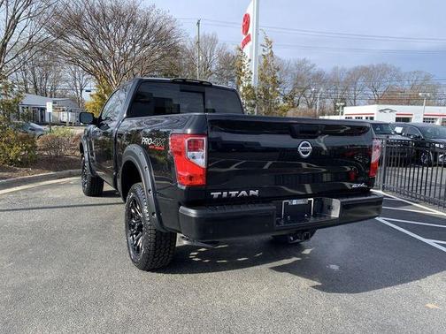 2021 Nissan Titan S