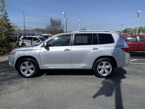 Classic Silver Metallic 2009 Toyota Highlander Limited