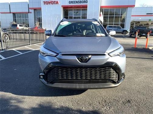 2024 Toyota Corolla Cross Hybrid SE