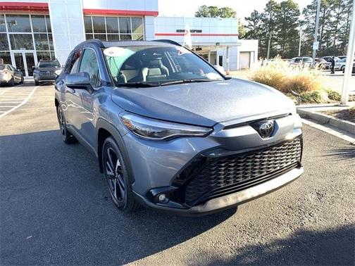 2024 Toyota Corolla Cross Hybrid SE