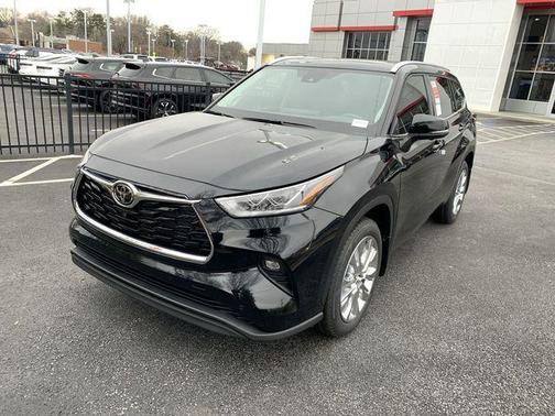 2026 Toyota Highlander Limited