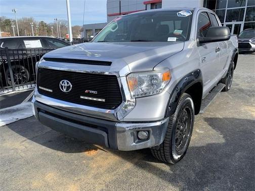 2016 Toyota Tundra SR5