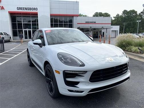 2017 Porsche Macan GTS