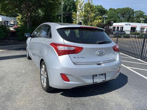Shimmering Silver Metallic 2013 Hyundai Elantra GT Base